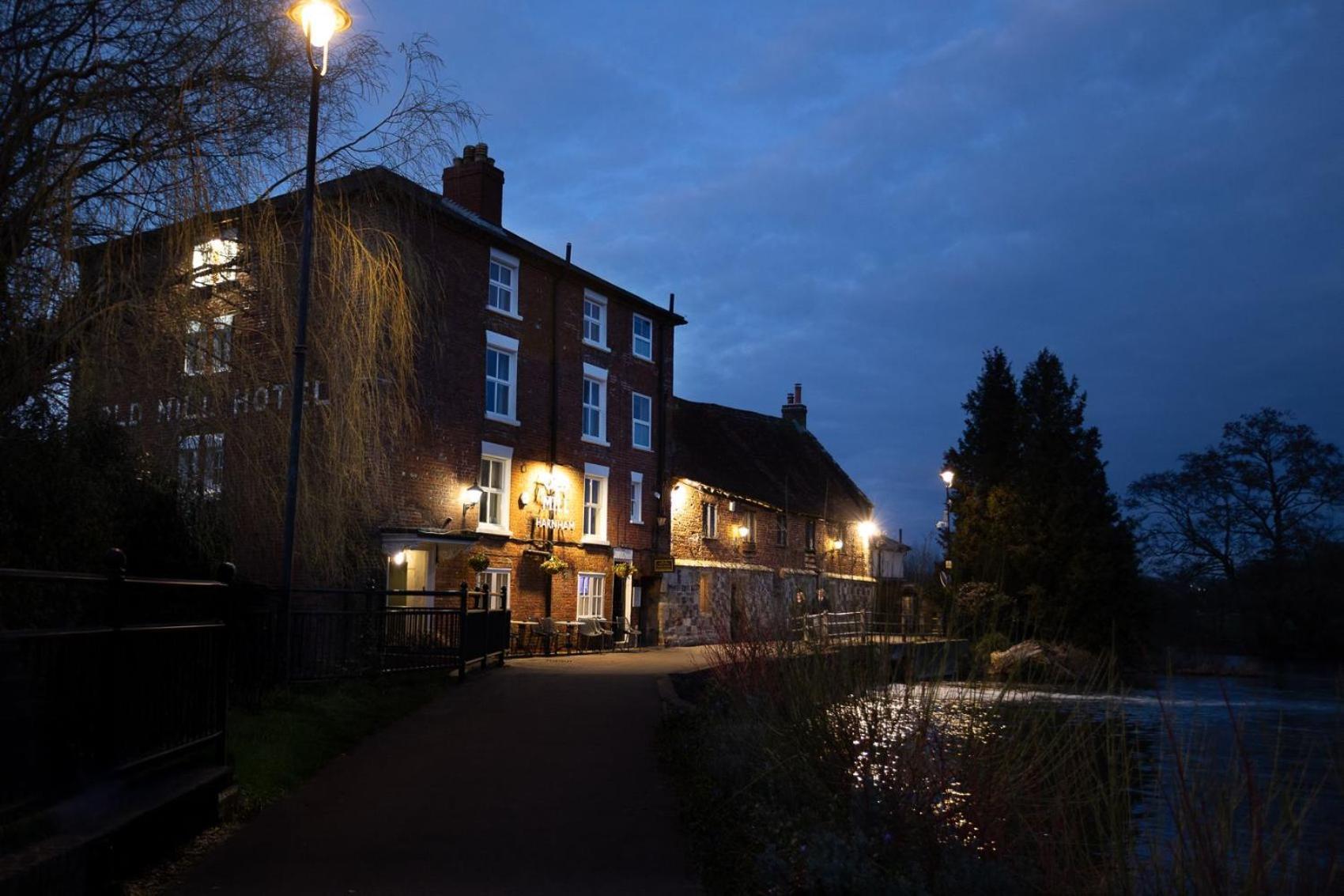 Old Mill Hotel Salisbury Eksteriør billede